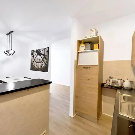 Leonardo Academy & Relax 95mq Giardini E Terrazzo Apartamento *